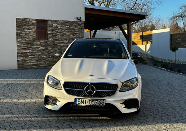 Mercedes-Benz Klasa E cena 238000 przebieg: 73000, rok produkcji 2018 z Ćmielów małe 407